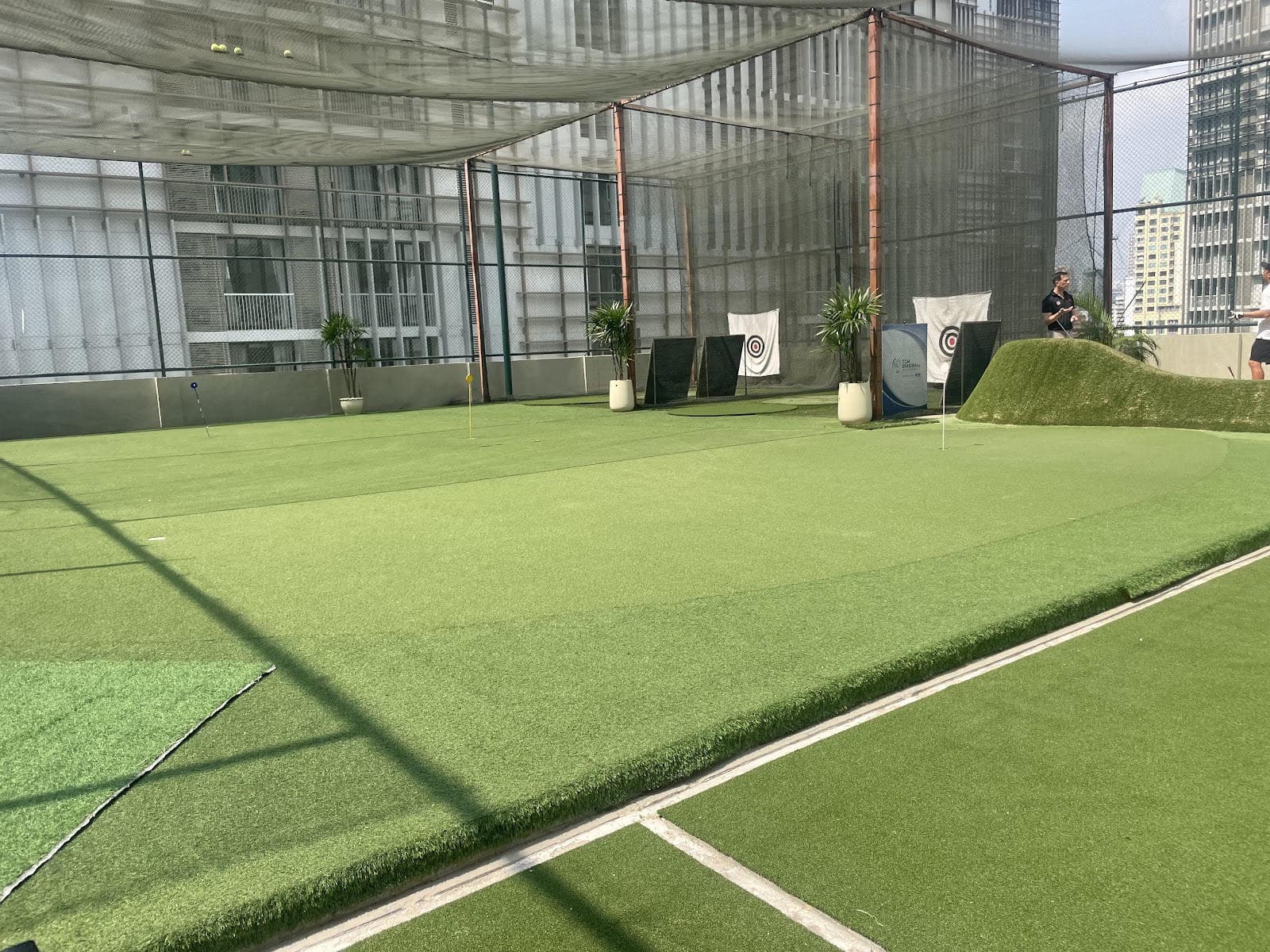 Badminton & Squash Court on Marriott Sukhumvit 24 photo 3