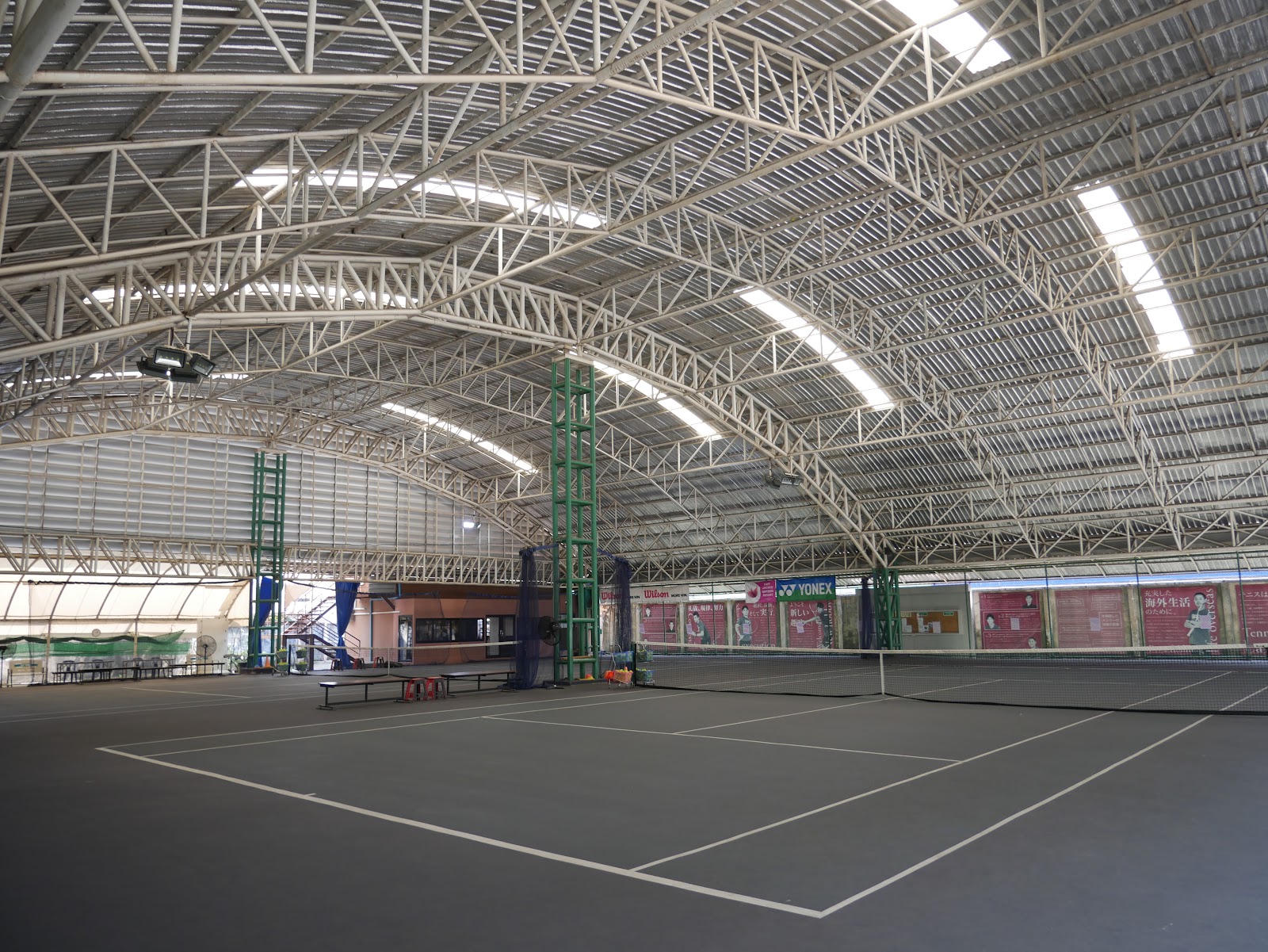 APF International tennis academy(テニススクール・バンコク)